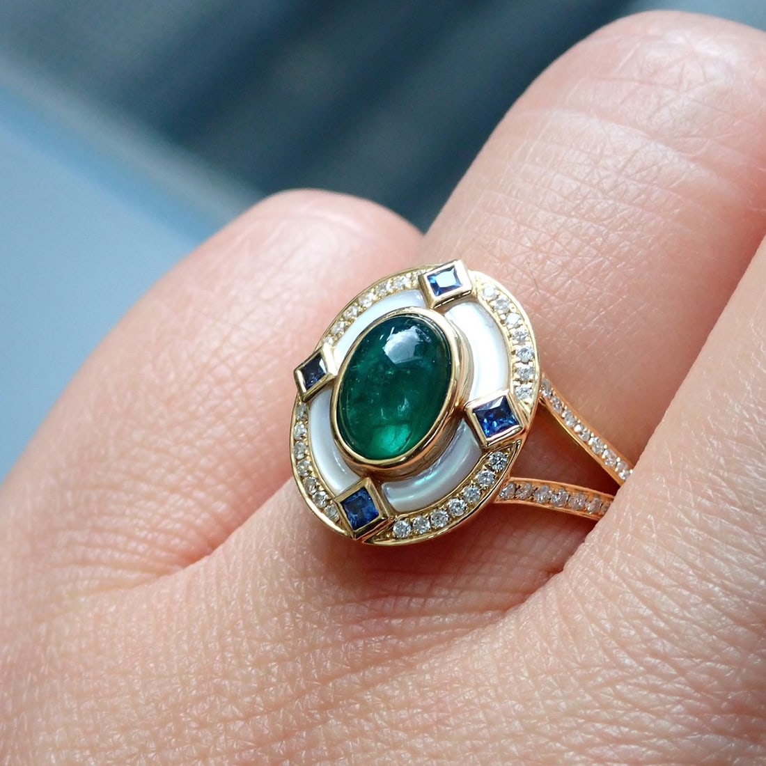 14k Gold 0.95 Ct Natural Emerald & Sapphire & Diamond Ring - 9