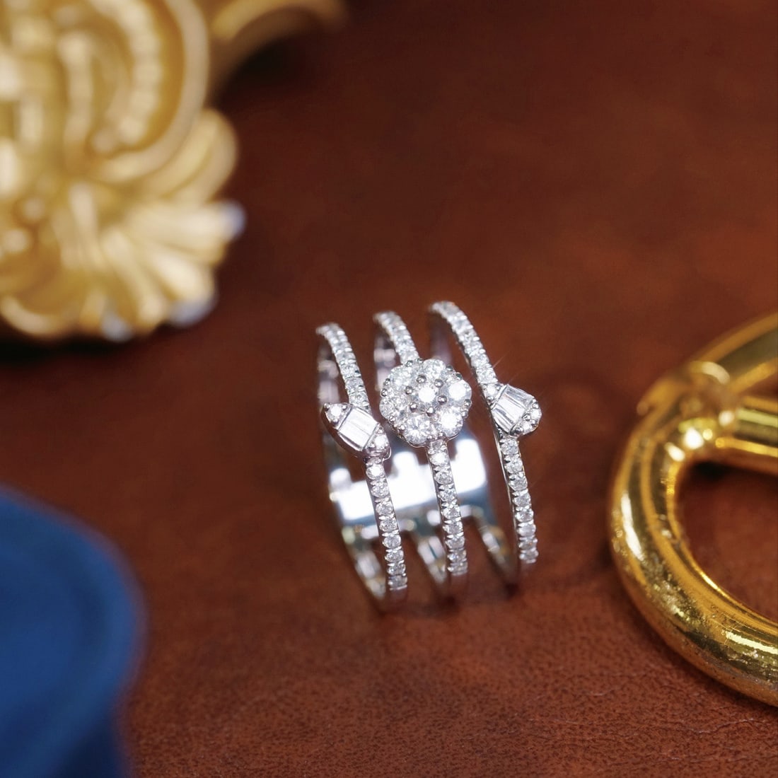 14k Gold 0.50 Ct Natural H Diamond Ring: Ref:231118365 // gold content:14k gold // ring size:7. 25us // // main gemstone:diamond // shape:multiple // carat weight:0. 50ct // clarity grade:vs-si // color:h // treatment:natural // Condition: