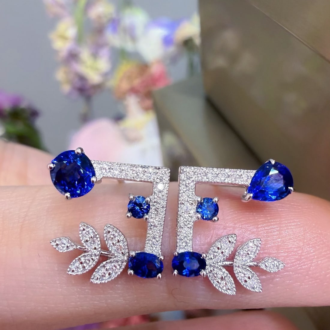 14k Gold 1.1 Ct Natural Sapphire & Diamond Earrings: Ref:231118376 // gold content:14k gold // main gemstone:sapphire // shape:multiple // carat weight:1. 1ct // color:royal blue // treatment:natural // // adjacent gemstone 2 : diamond // shape:round