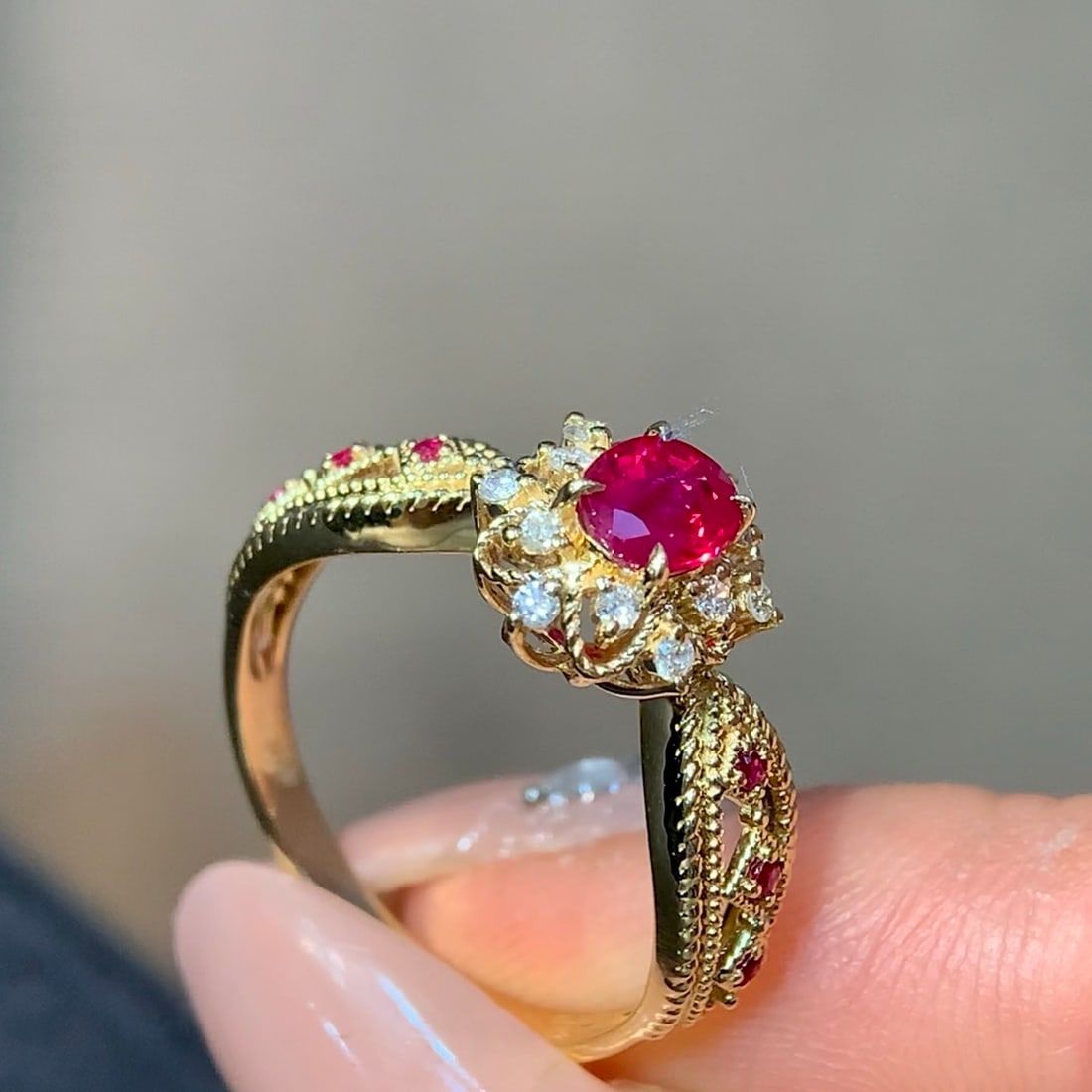 14k Gold 0.68 Ctw Natural Ruby & Ruby Ring - 2