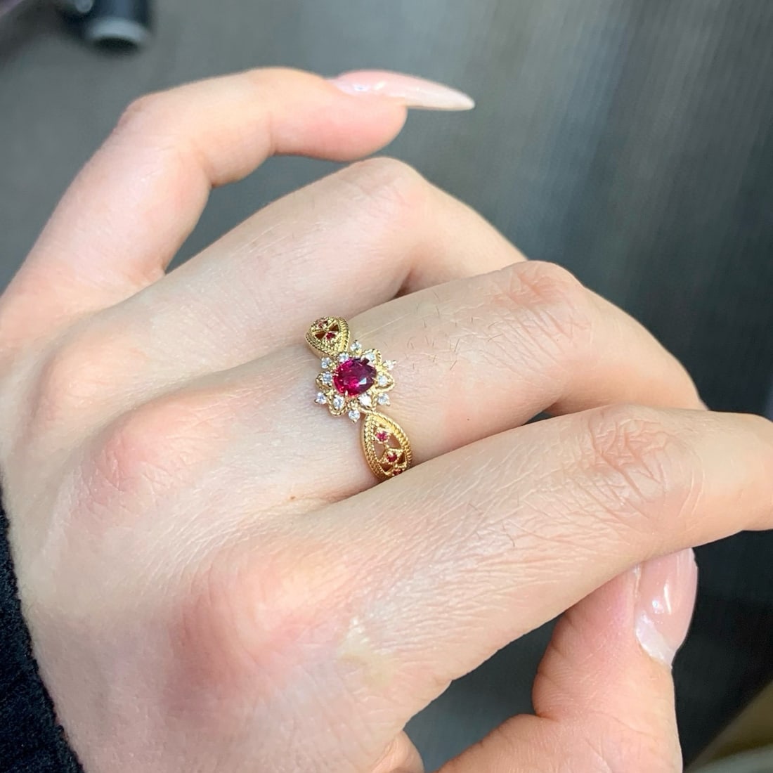 14k Gold 0.68 Ctw Natural Ruby & Ruby Ring - 4