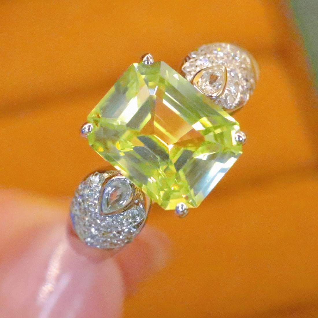 14k Gold 2.67 Ctw Natural Chrysoberyl & Diamond Ring - 2