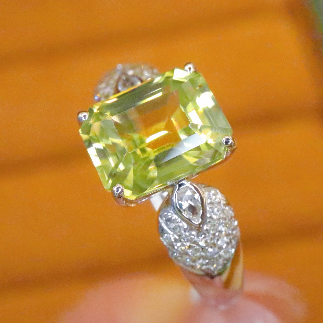 14k Gold 2.67 Ctw Natural Chrysoberyl & Diamond Ring - 3