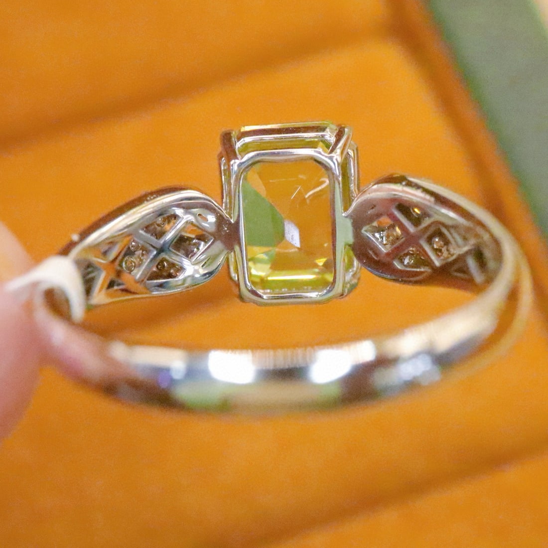 14k Gold 2.67 Ctw Natural Chrysoberyl & Diamond Ring - 4