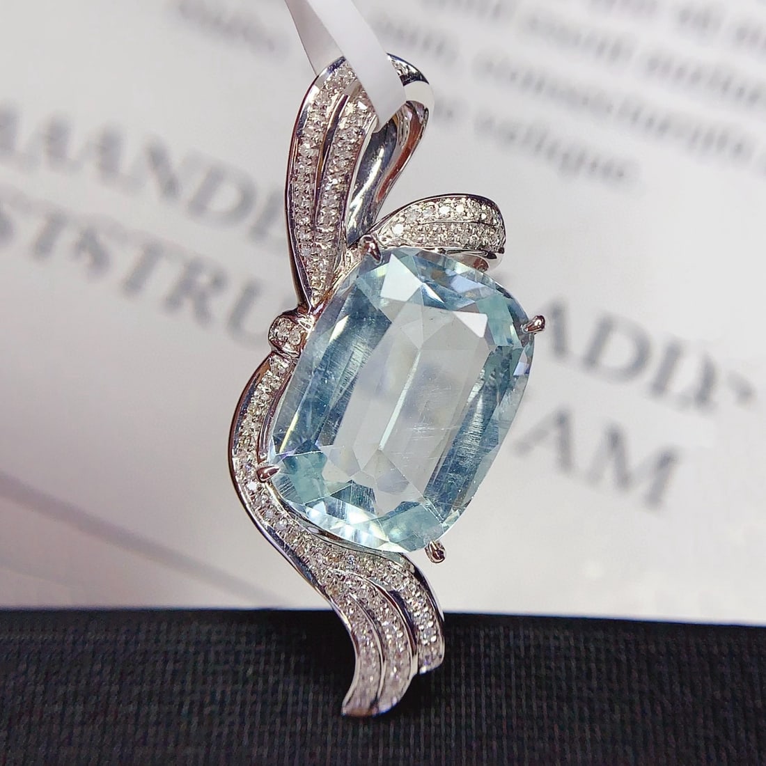 14k Gold 8 Ct Natural Aquamarine & Diamond Pendant( Without Chain ): Ref:231017065 // gold content:14k gold // main gemstone:aquamarine // shape:cushion // carat weight:8ct // color:blue // treatment:natural // // adjacent gemstone 2 : diamond // number of stones:95