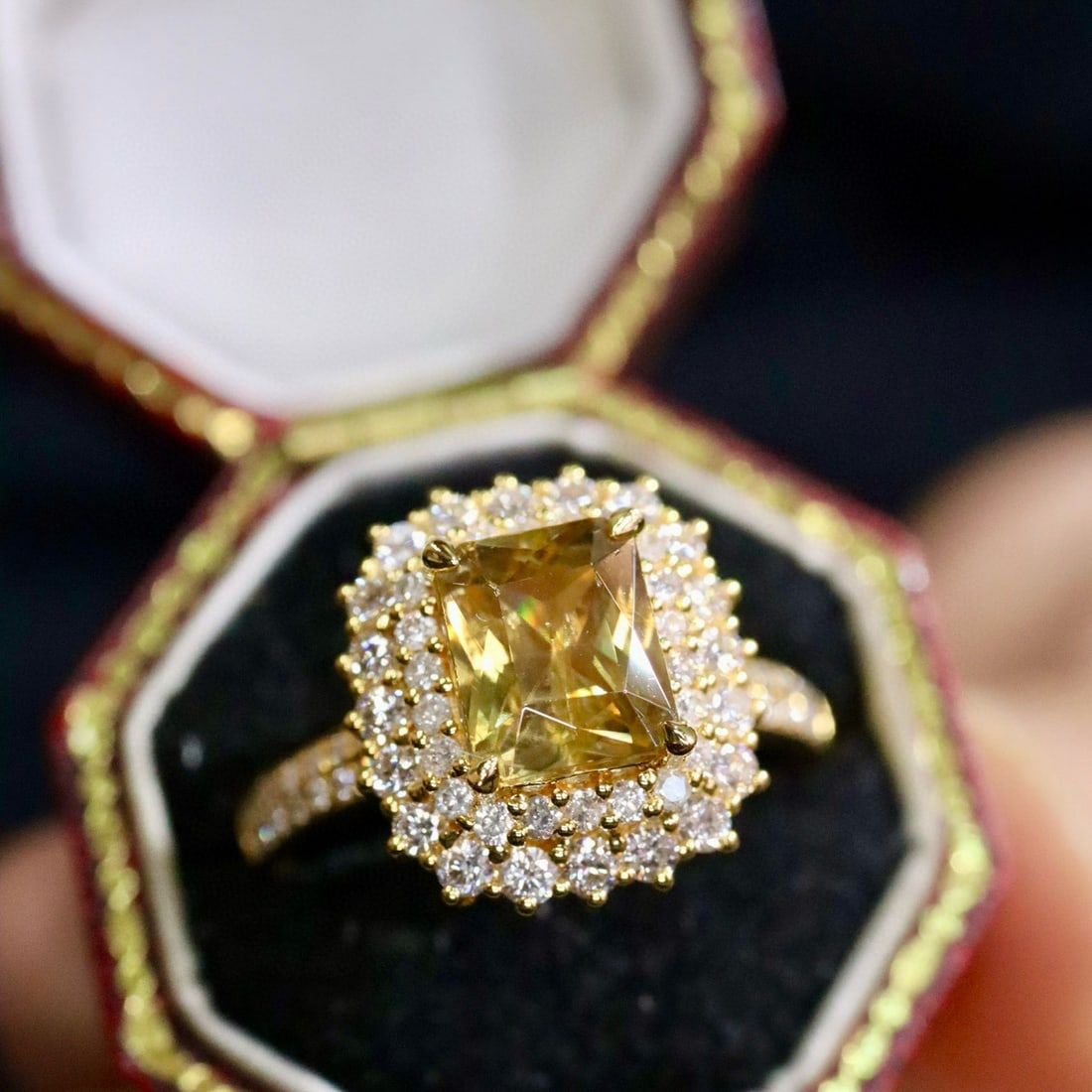 14k Gold 3.16 Ctw Natural Sapphire & Diamond Ring (1 of 7)