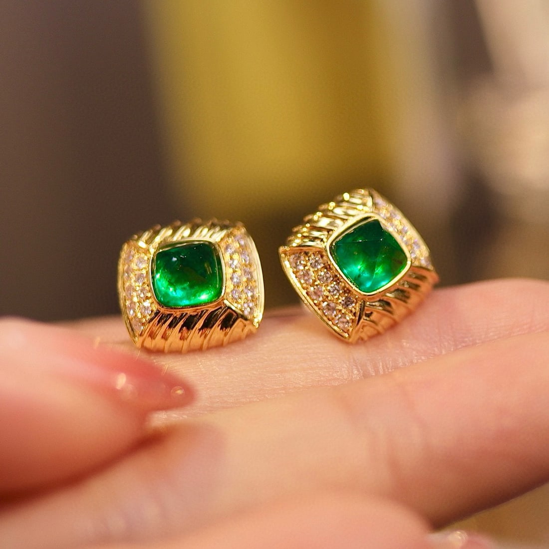 14k Gold 2.46 Ctw Vivid Green Natural Emerald & Diamond Earrings - 3