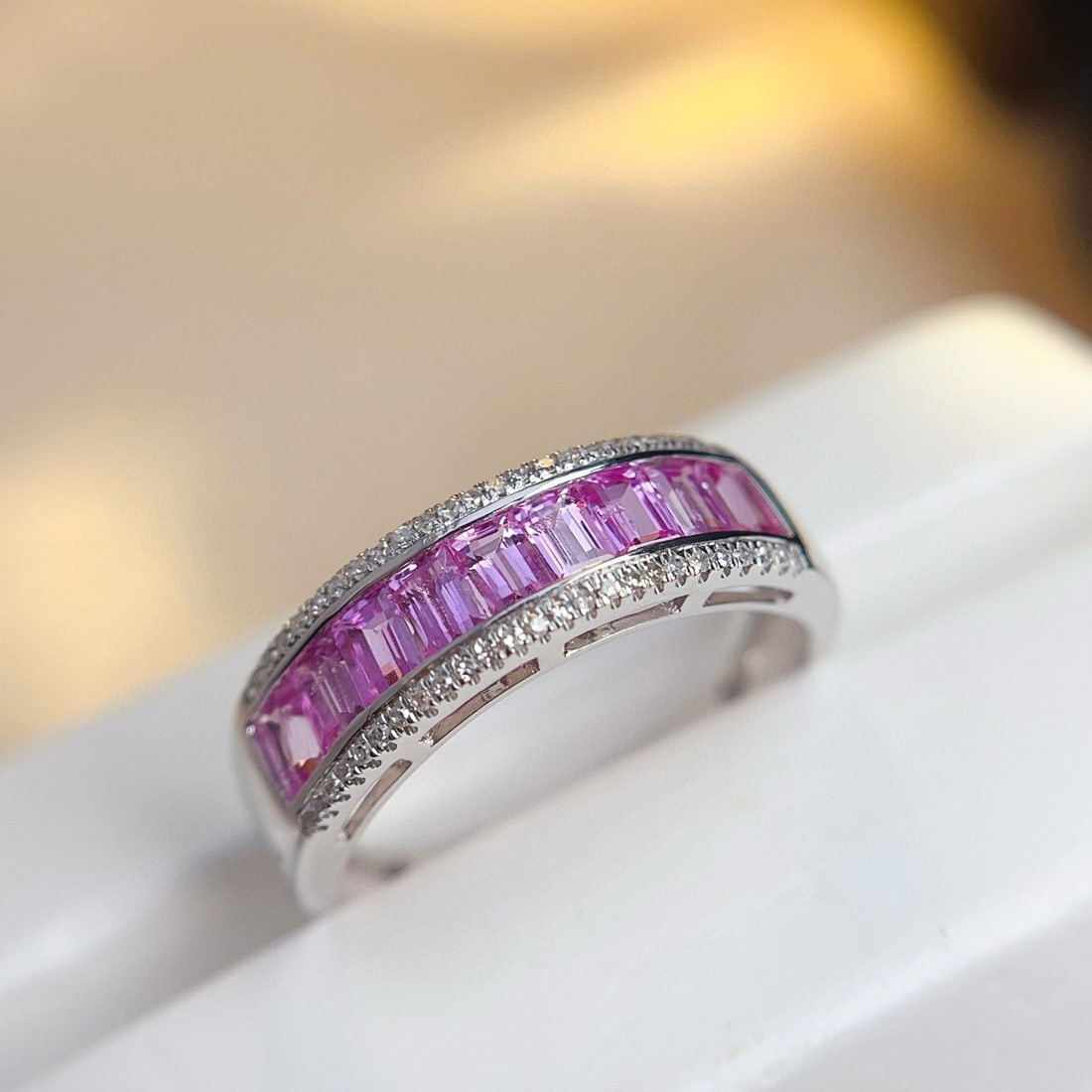 14k Gold 1.50 Ct Natural Padparadscha Sapphire & Diamond Ring - 3