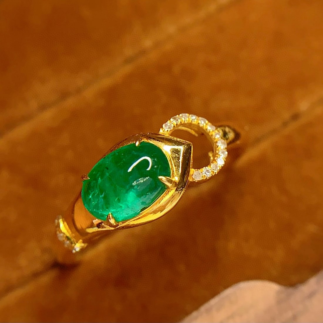 14k Gold 1.25 Ct Vivid Green Natural Emerald & Diamond Ring - 5