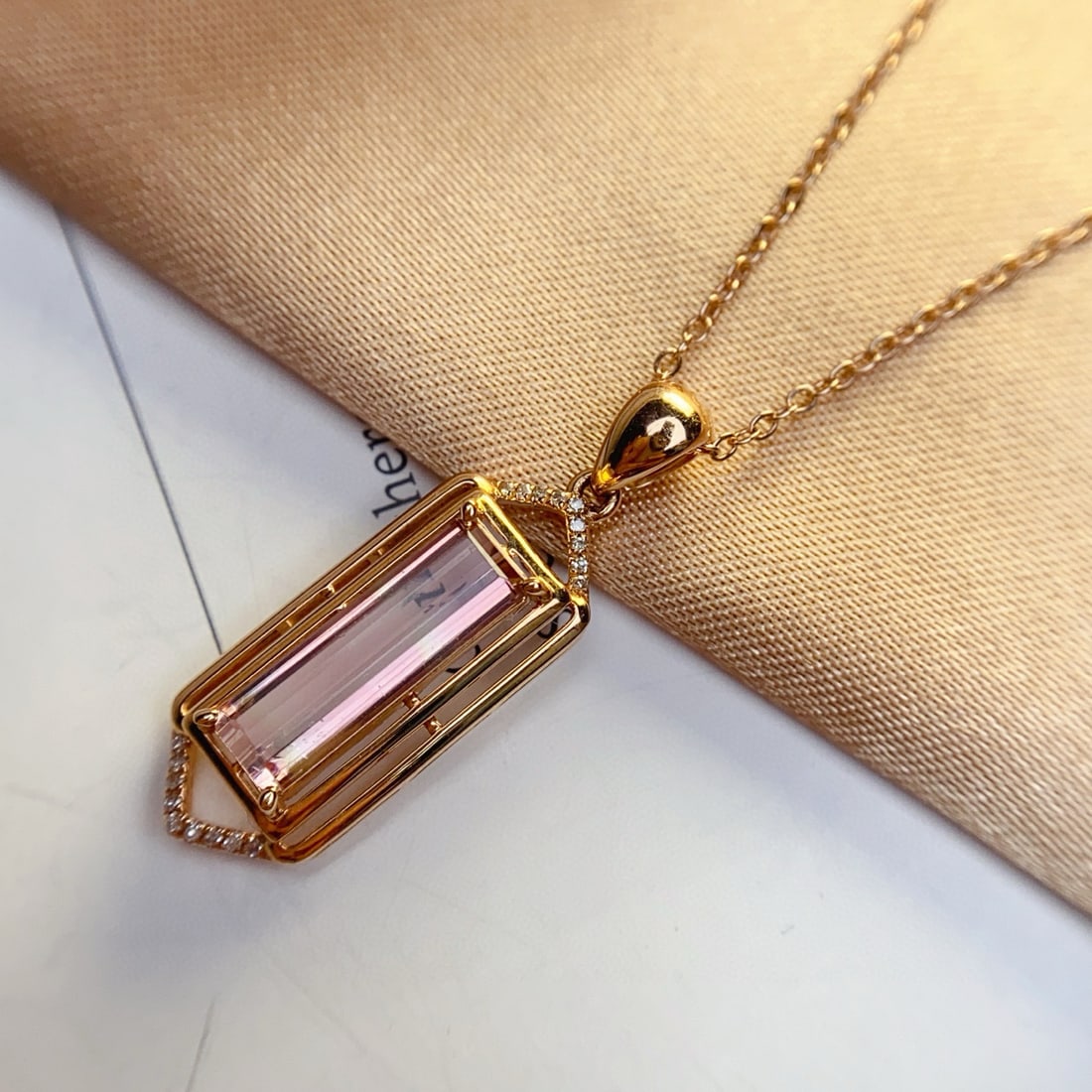14k Gold 1.90 Ct Natural Tourmaline & Diamond Pendant( Without Chain ) - 4