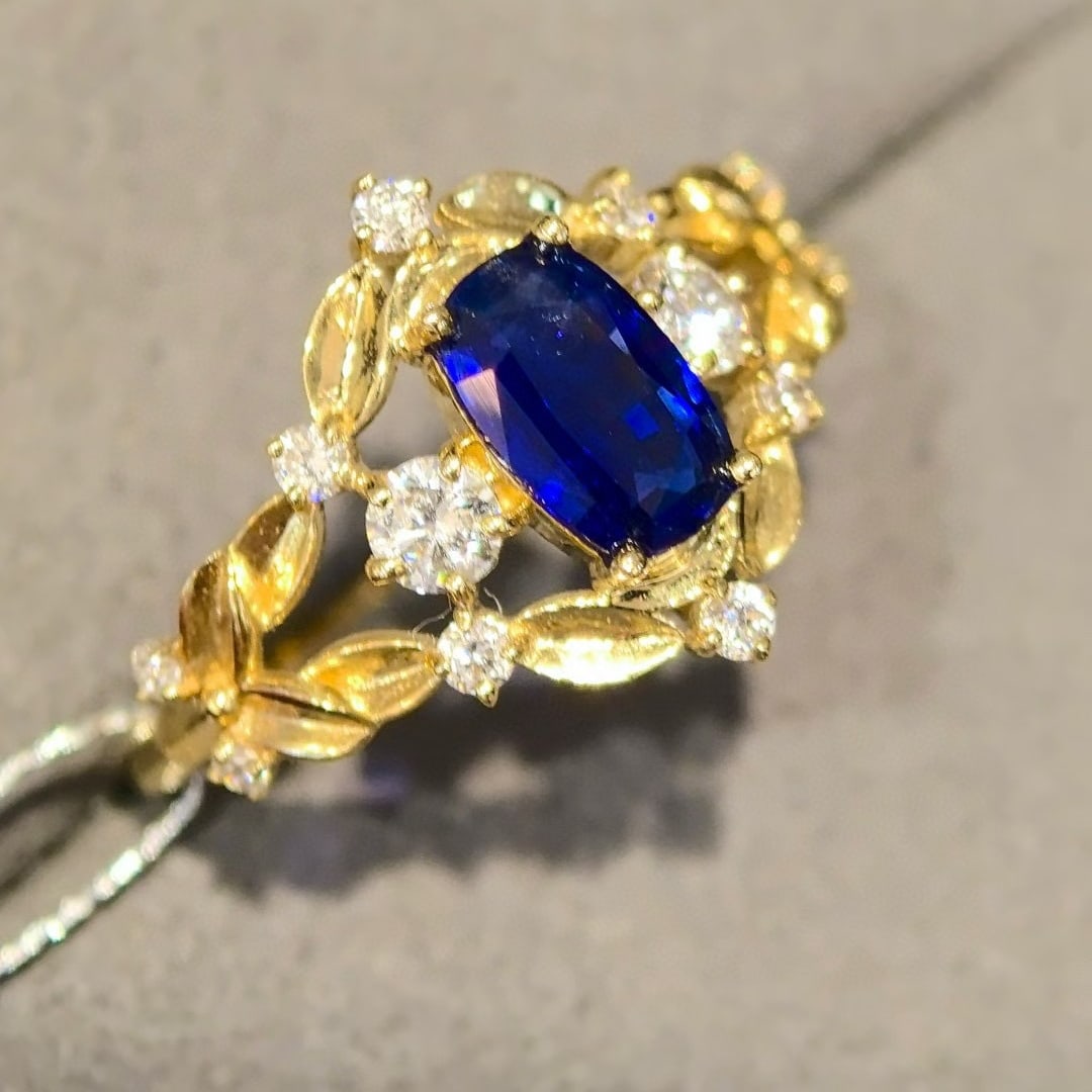 14k Gold 1.46 Ctw Natural Sapphire & Lab Grown Diamond Ring: Ref:231017130 // gold content:14k gold // ring size:7. 25us // // main gemstone:sapphire // shape:cushion // carat weight:1. 1ct // color:royal blue // treatment:natural // // adjacent gemstone 2 :