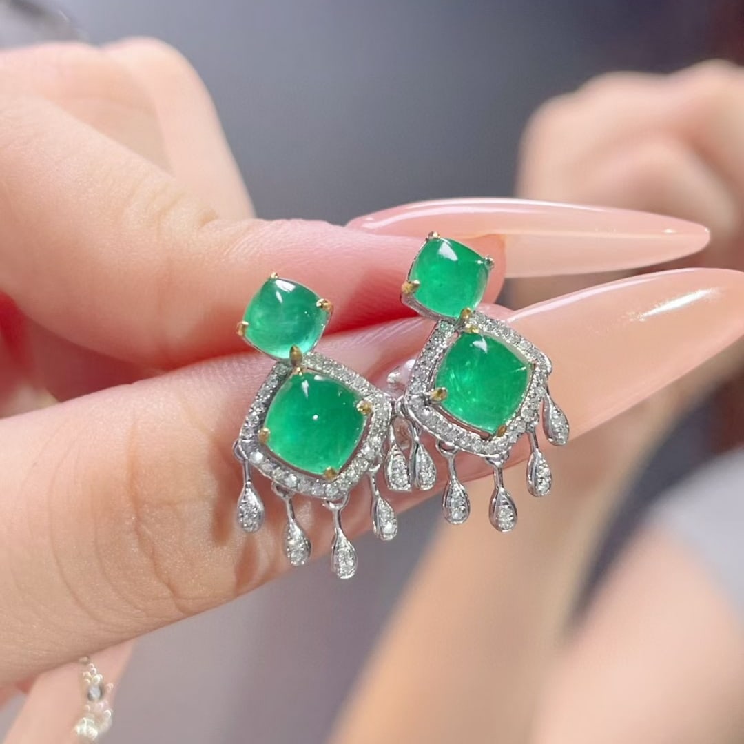 14k Gold 2.86 Ct Natural Emerald & Diamond Earrings - 2