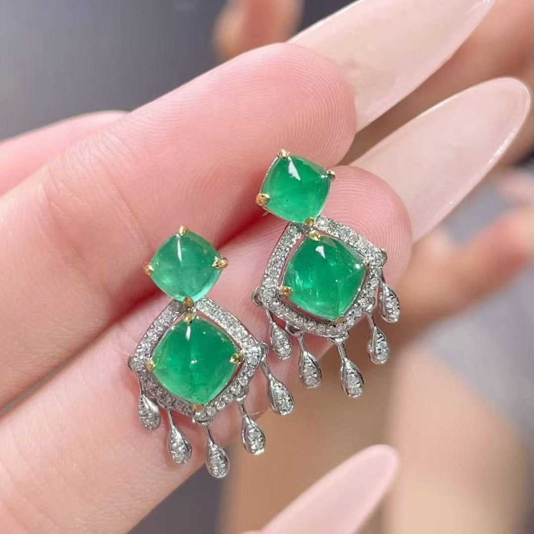 14k Gold 2.86 Ct Natural Emerald & Diamond Earrings - 3