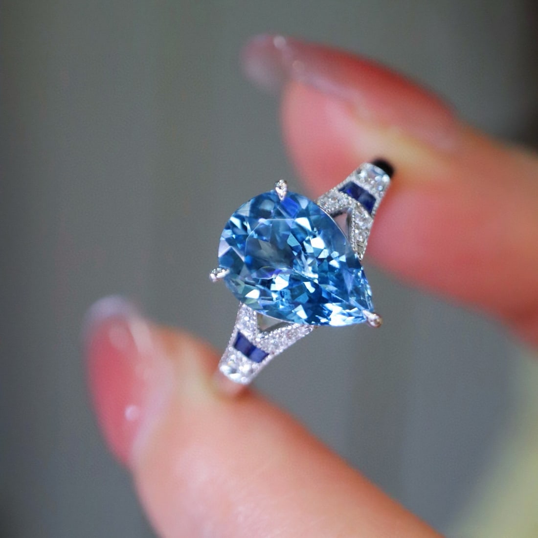 14k Gold 1.77 Ct Natural Aquamarine & Diamond & Sapphire Ring - 2