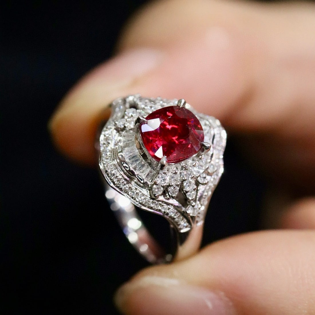 14k Gold 1.54 Ctw Natural Ruby & Diamond Ring - 3