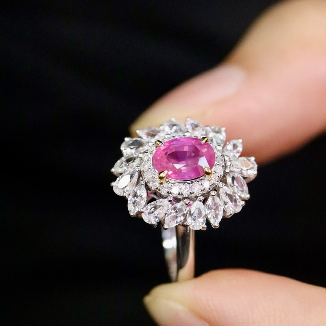 14k Gold 1.13 Ctw Natural Ruby & Diamond Ring - 2