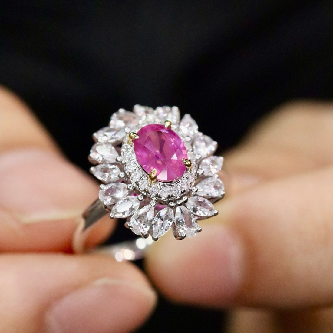 14k Gold 1.13 Ctw Natural Ruby & Diamond Ring - 4