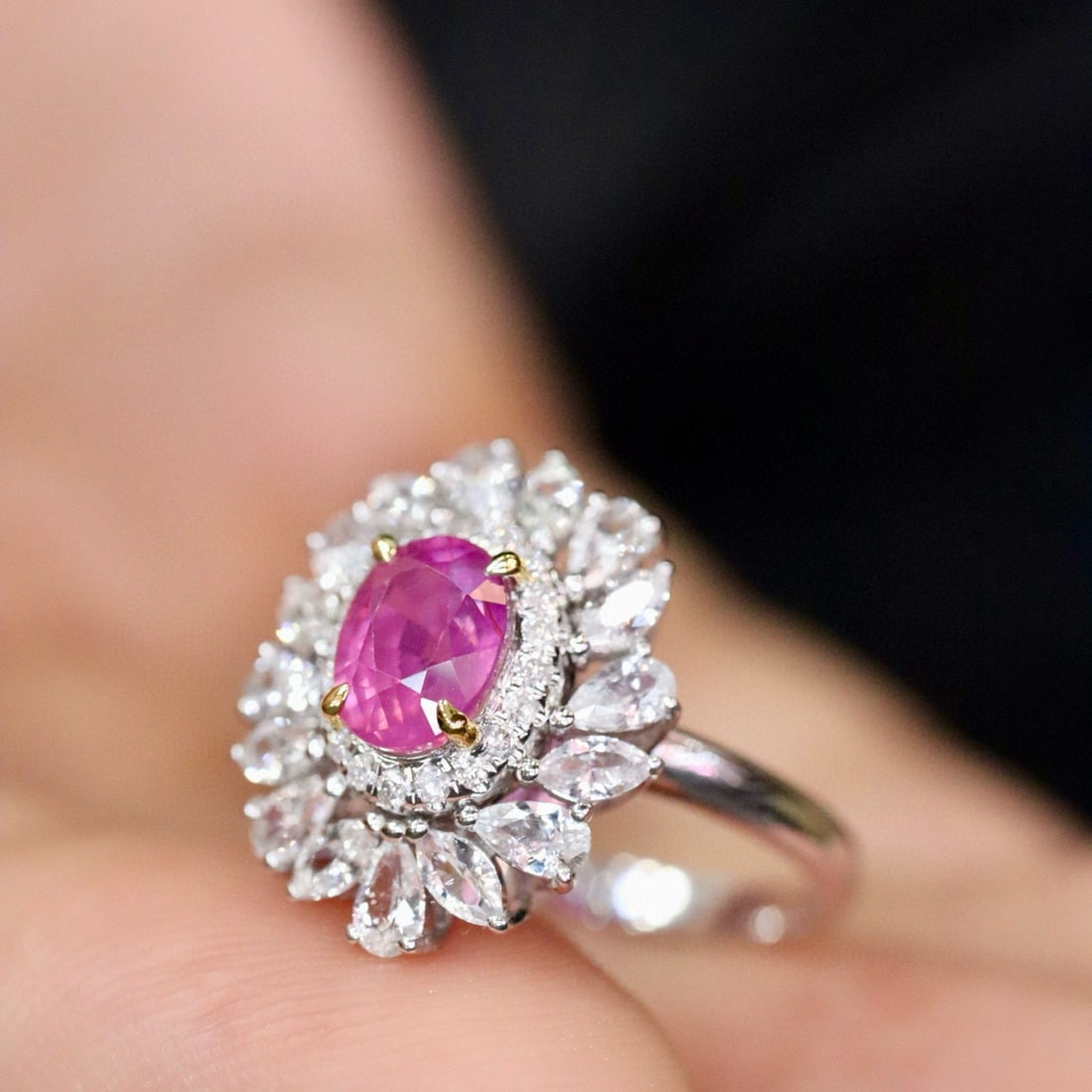 14k Gold 1.13 Ctw Natural Ruby & Diamond Ring - 5