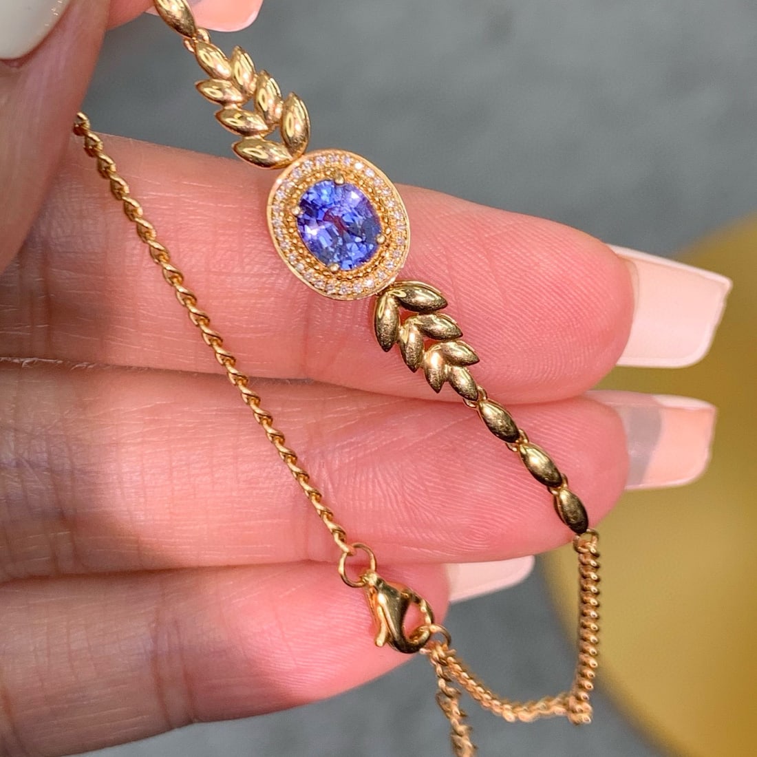 14k Gold 1.00 Ctw Natural Sapphire & Diamond Bracelet - 4