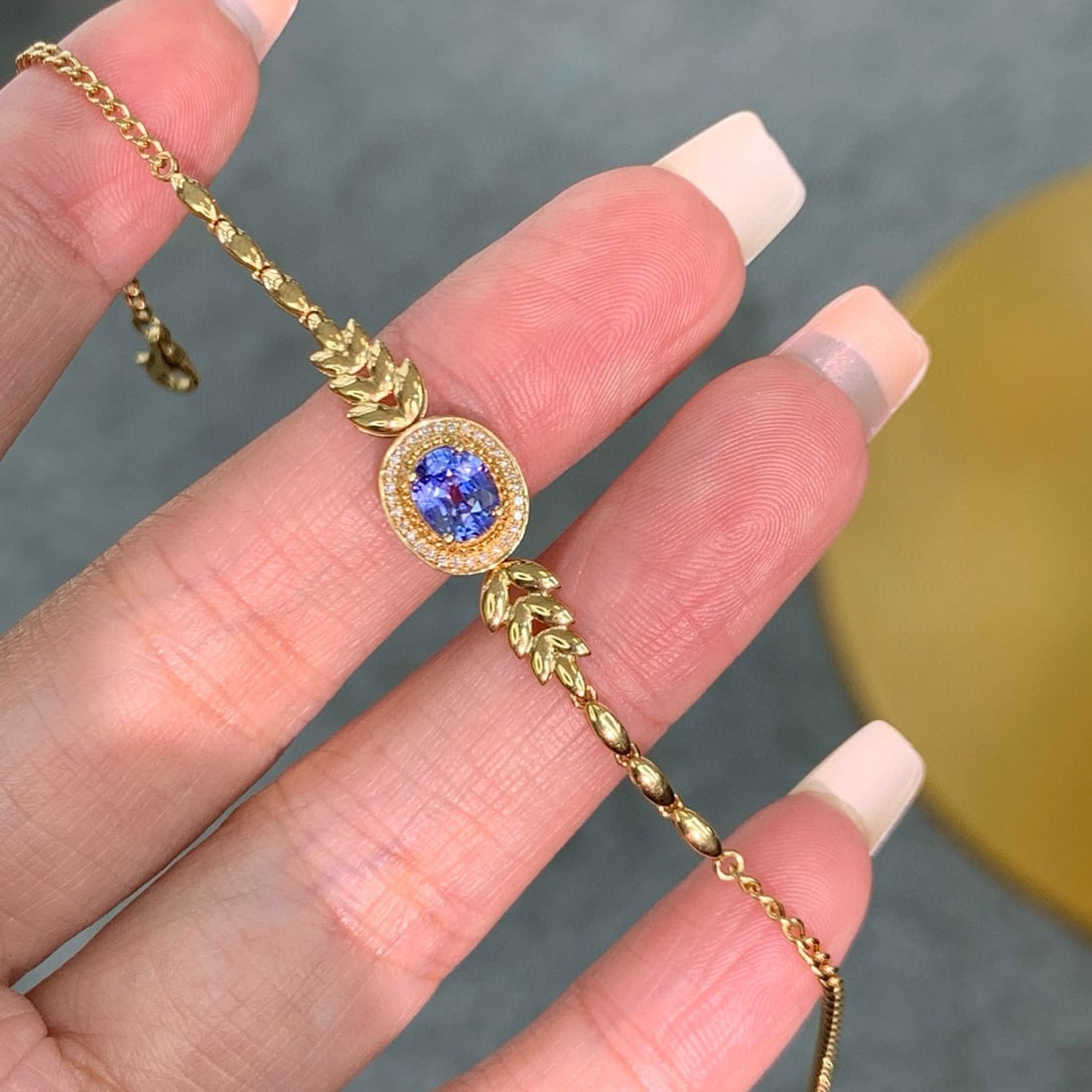 14k Gold 1.00 Ctw Natural Sapphire & Diamond Bracelet - 6