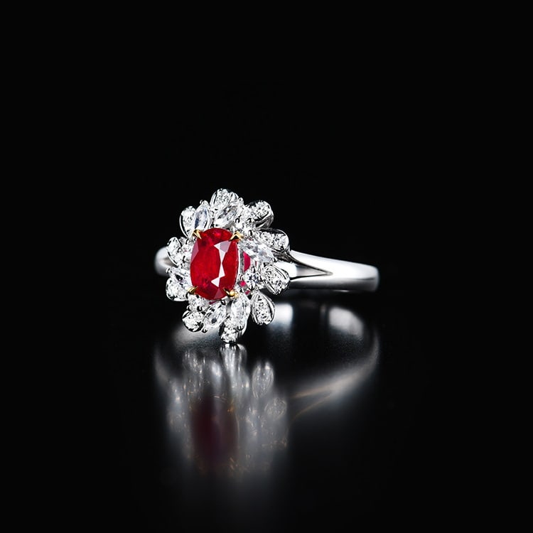 14k Gold 0.65 Ctw Natural Ruby & Diamond Ring - 5