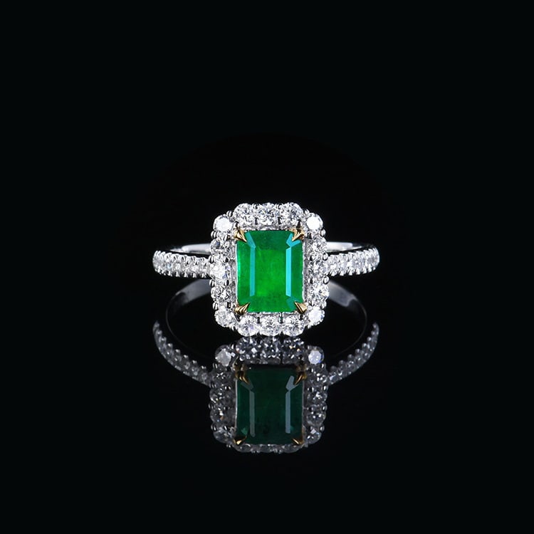 14k Gold 1.28 Ctw Vivid Green Natural Emerald & Diamond Ring: Ref:231018010 // gold content:14k gold // ring size:7. 25us // // main gemstone:emerald // shape:octagonal // carat weight:0. 78ct // color:vivid green // treatment:natural // // adjacent gemstone 2
