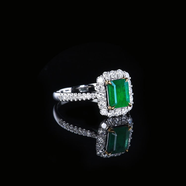 14k Gold 1.28 Ctw Vivid Green Natural Emerald & Diamond Ring - 3