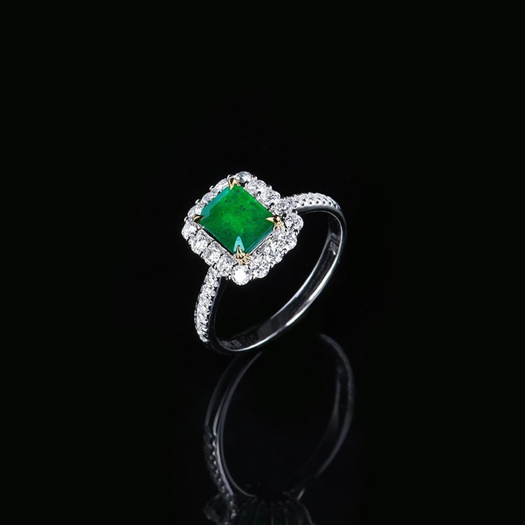 14k Gold 1.28 Ctw Vivid Green Natural Emerald & Diamond Ring - 5