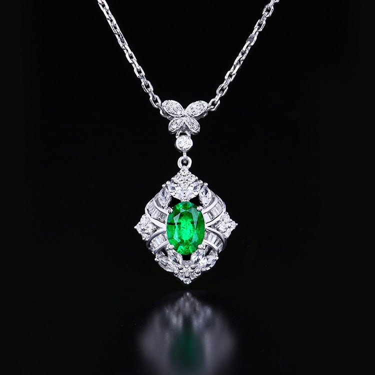 14k Gold 1.08 Ctw Vivid Green Natural Emerald & Diamond Pendant( Without Chain ): Ref:231018011 // gold content:14k gold // main gemstone:emerald // shape:oval // carat weight:0. 72ct // color:vivid green // treatment:natural // // adjacent gemstone 2 : diamond // number of