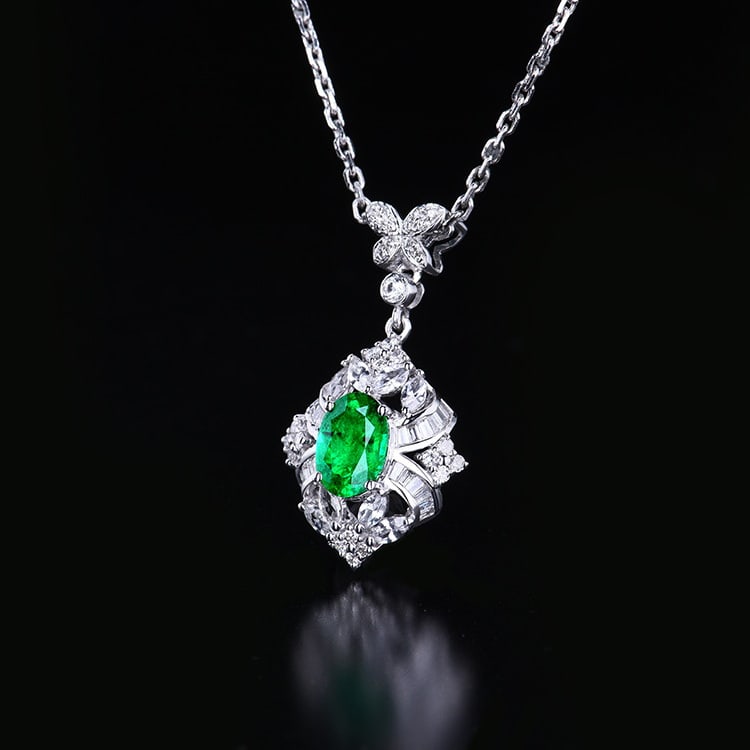 14k Gold 1.08 Ctw Vivid Green Natural Emerald & Diamond Pendant( Without Chain ) - 2