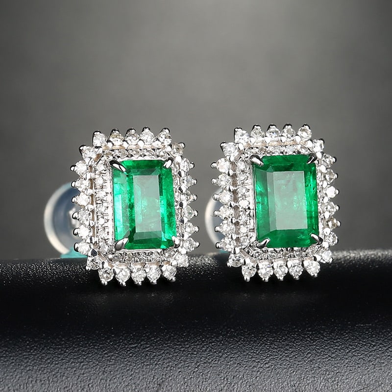 14k Gold 1.2 Ct Vivid Green Natural Emerald & Diamond Earrings - 4