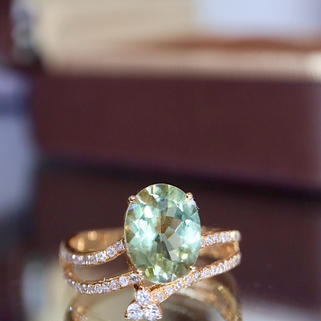 14k Gold 2.31 Ctw Natural Tourmaline & Diamond Ring: Ref:231018035 // gold content:14k gold // ring size:7. 25us // // main gemstone:tourmaline // shape:oval // carat weight:2. 09ct // color:green // treatment:natural // // adjacent gemstone 2 :
