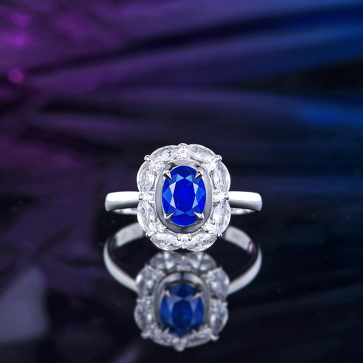 14k Gold 0.93 Ct Natural Sapphire & Sapphire Ring: Ref:231018058 // gold content:14k gold // ring size:7. 25us // // main gemstone:sapphire // shape:oval // carat weight:0. 93ct // color:royal blue // treatment:natural // // adjacent gemstone 2 :
