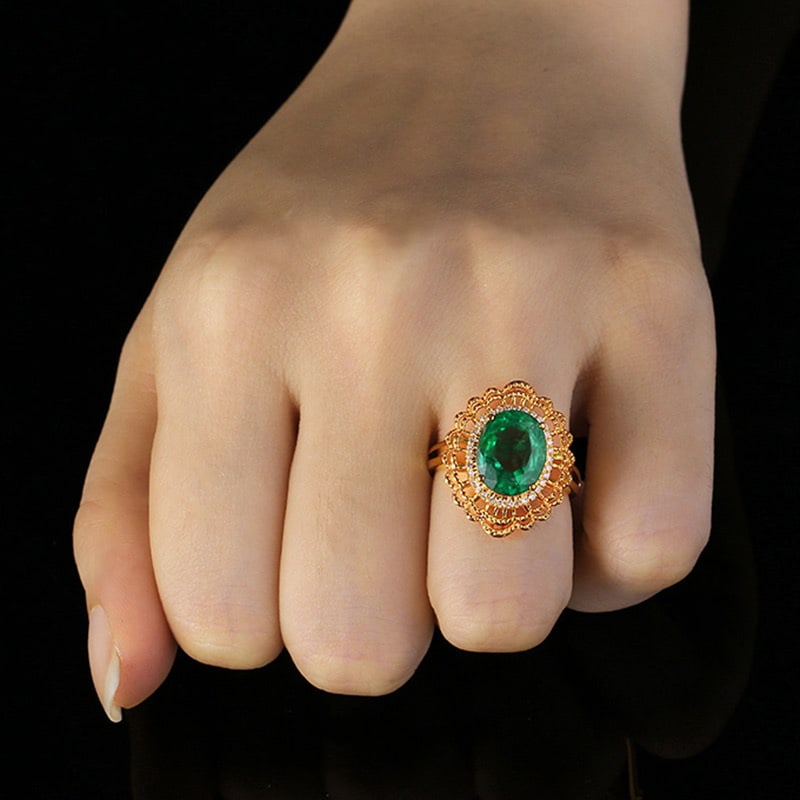 14k Gold 4.02 Ctw Vivid Green Natural Emerald & Diamond Ring - 4