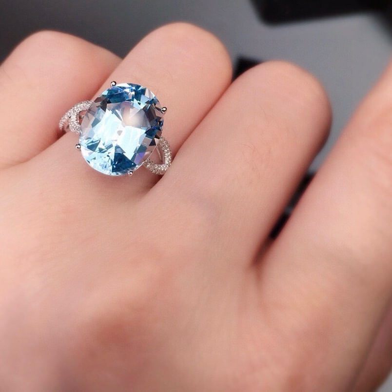 14k Gold 6.95 Ct Natural Aquamarine & Diamond Ring - 4