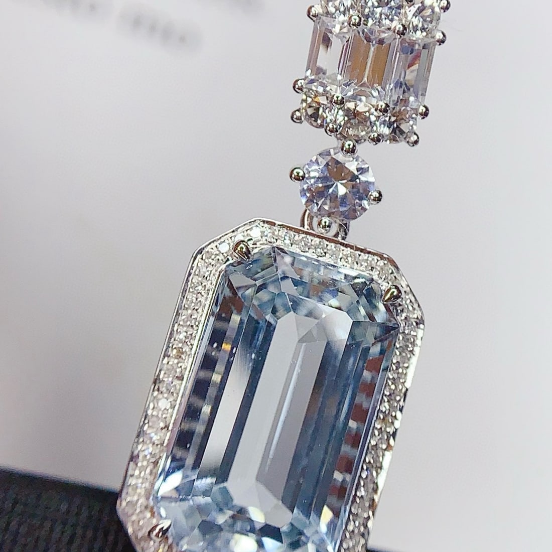 14k Gold 9 Ct Natural Aquamarine & Diamond & Sapphire Pendant( Without Chain ): Ref:231018139 // gold content:14k gold // main gemstone:aquamarine // shape:octagonal // carat weight:9ct // color:blue // treatment:natural // // adjacent gemstone 2 : diamond // number of stones:59 