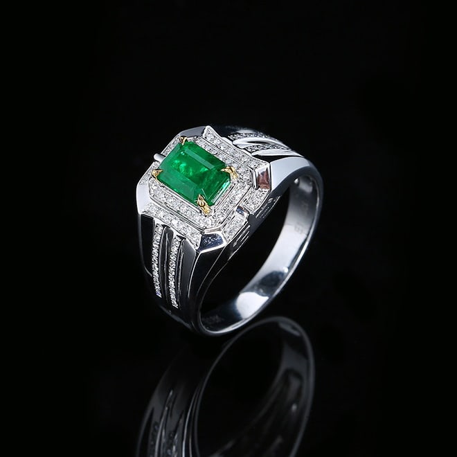14k Gold 1.54 Ctw Vivid Green Natural Emerald & Diamond Ring - 5