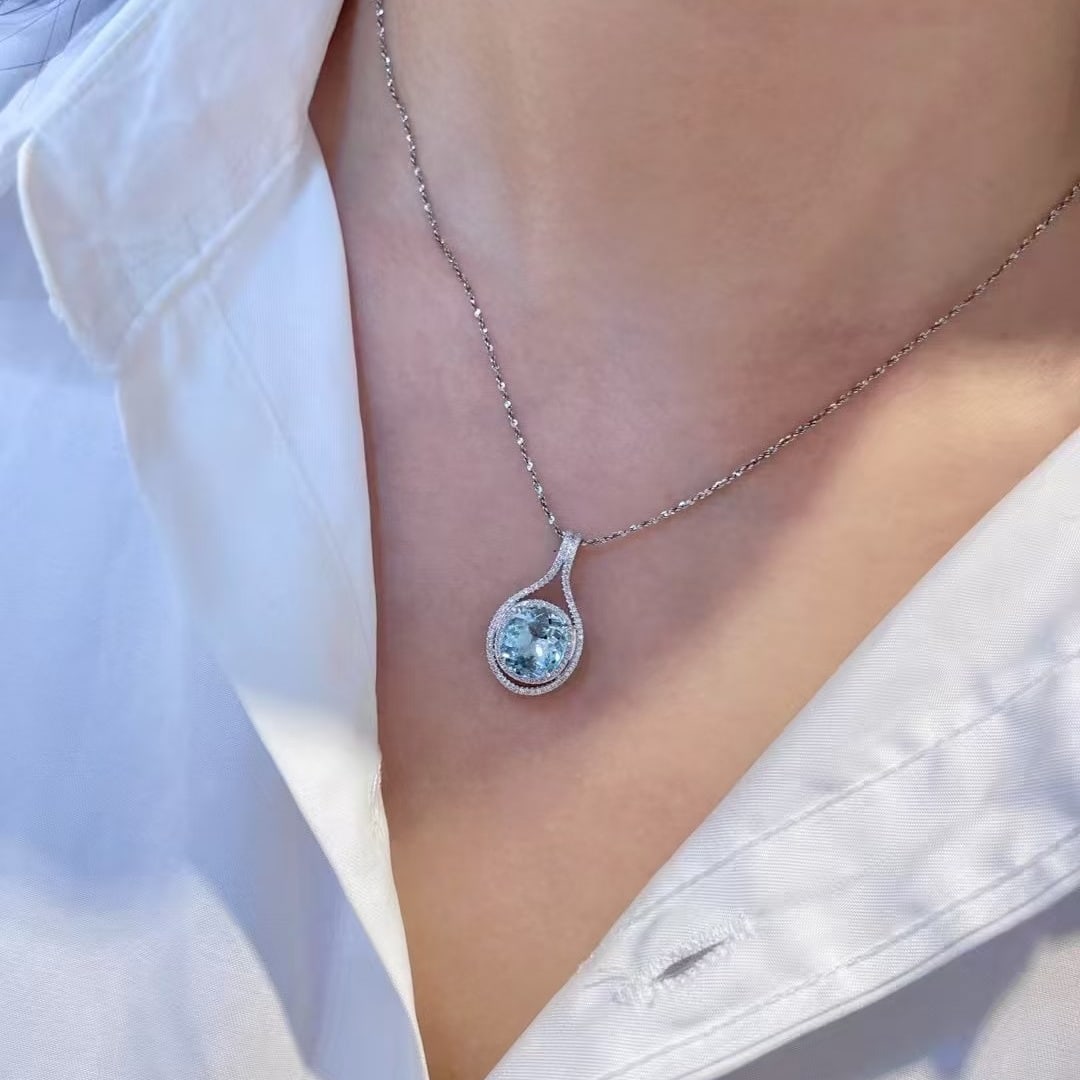 14k Gold 3.6 Ctw Natural Aquamarine & Diamond Pendant( Without Chain ) - 2