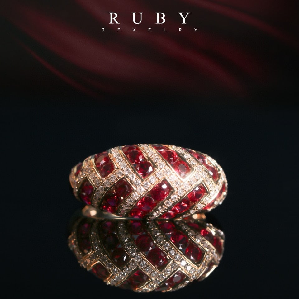 14k Gold 2.8 Ct Vivid Red Natural Ruby & Diamond Ring: Ref:231018163 // gold content:14k gold // ring size:7. 25us // // main gemstone:ruby // shape:round // carat weight:2. 8ct // color:vivid red // treatment:natural // cut grade:g // // adjacent
