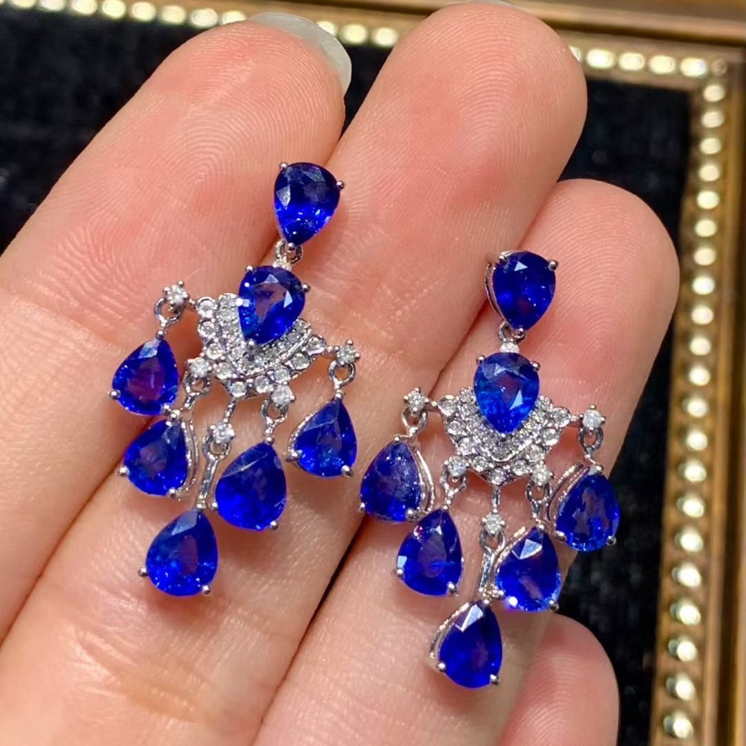 14k Gold 6 Ct Natural Sapphire & Diamond Earrings: Ref:231018170 // gold content:14k gold // main gemstone:sapphire // shape:pear // carat weight:6ct // color:royal blue // treatment:natural // // adjacent gemstone 2 : diamond // shape:round //