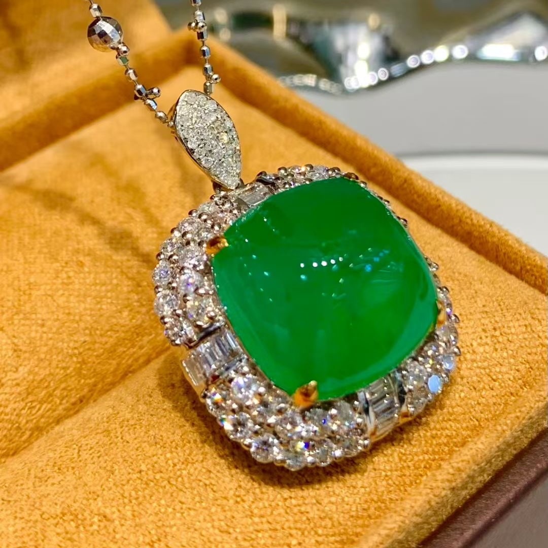 14k Gold 11.6 Ct Vivid Green Natural Emerald & Diamond Pendant( Without Chain ) - 5