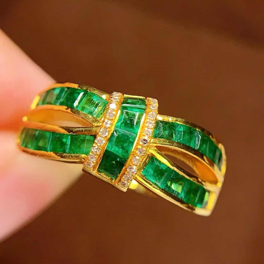 14k Gold 2.02 Ct Vivid Green Natural Emerald & Diamond Ring - 6