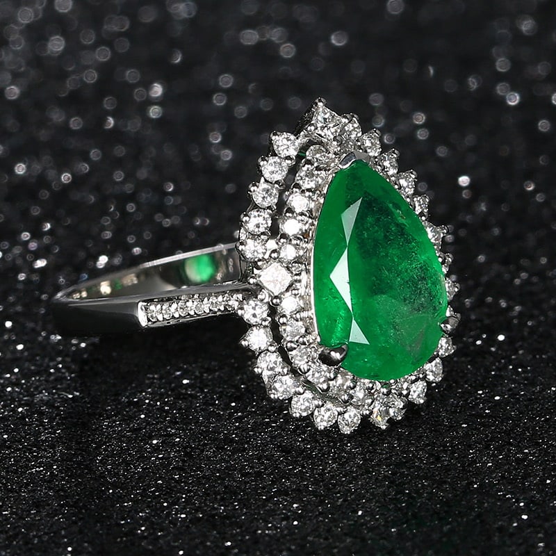 14k Gold 1.9 Ct Vivid Green Natural Emerald & Diamond Ring - 4