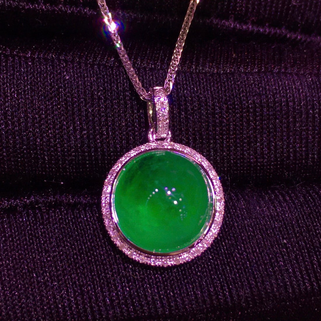14k Gold 5.81 Ct Vivid Green Natural Emerald & Diamond Pendant( Without Chain ) - 4