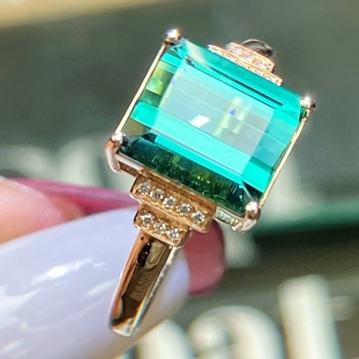14k Gold 4.1 Ct Natural Tourmaline & Diamond Ring - 2