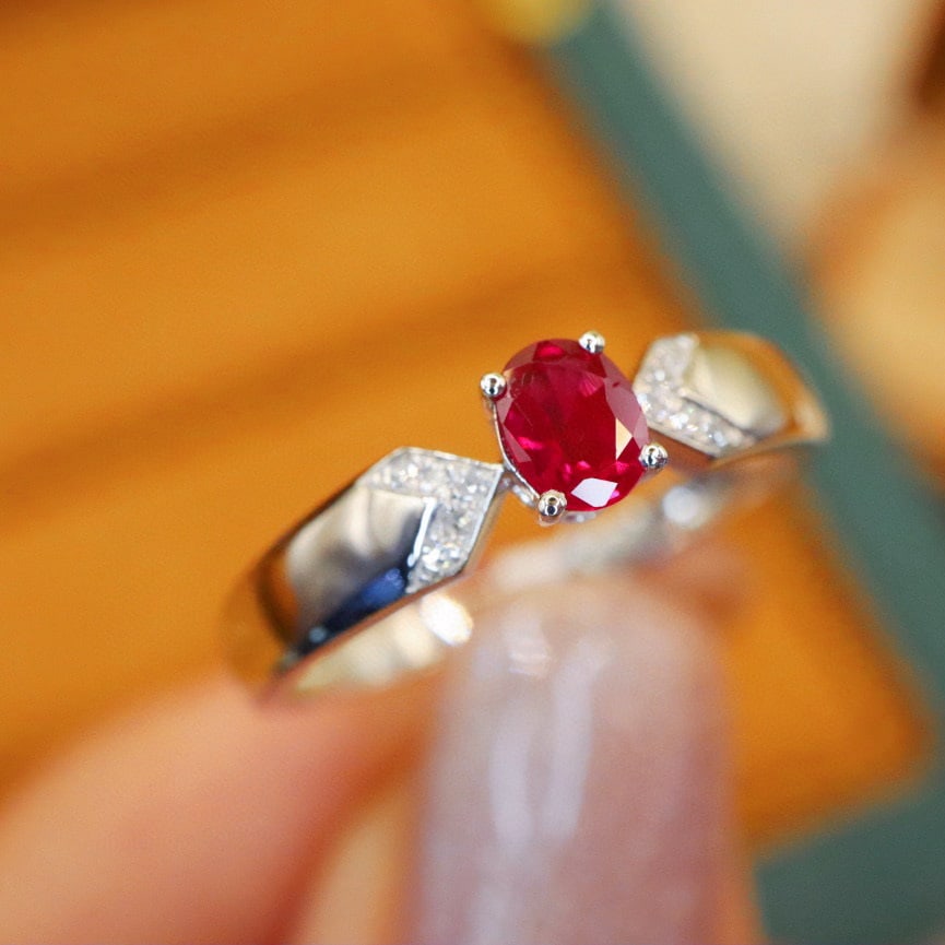 14k Gold 0.33 Ctw Natural Ruby & Diamond Ring - 2