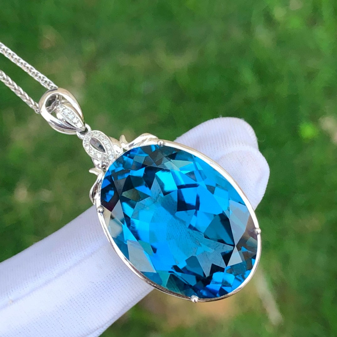 14k Gold 36.1 Ct Natural Topaz & Diamond Pendant( Without Chain ) - 3