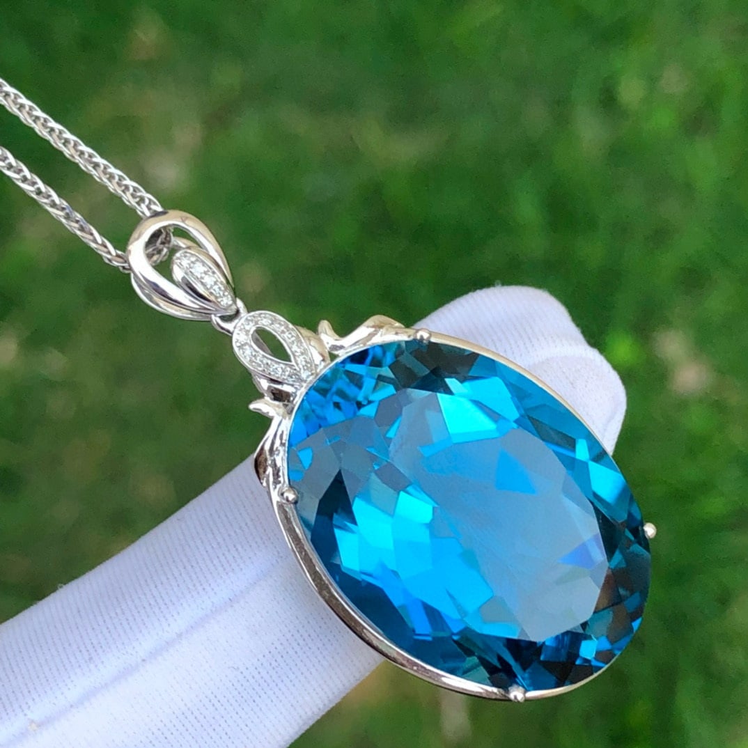14k Gold 36.1 Ct Natural Topaz & Diamond Pendant( Without Chain ) - 4