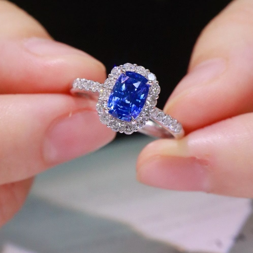 14k Gold 1.56 Ctw Natural Sapphire & Diamond Ring (1 of 8)