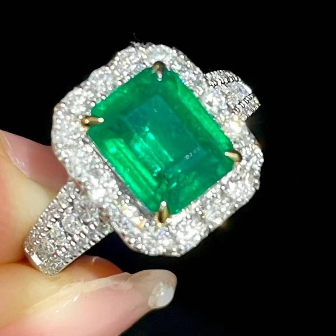 14k Gold 3.03 Ctw Vivid Green Natural Emerald & Diamond Ring - 3